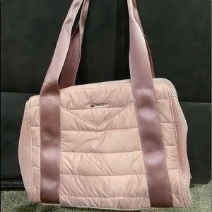 Stella & Dot travel bag